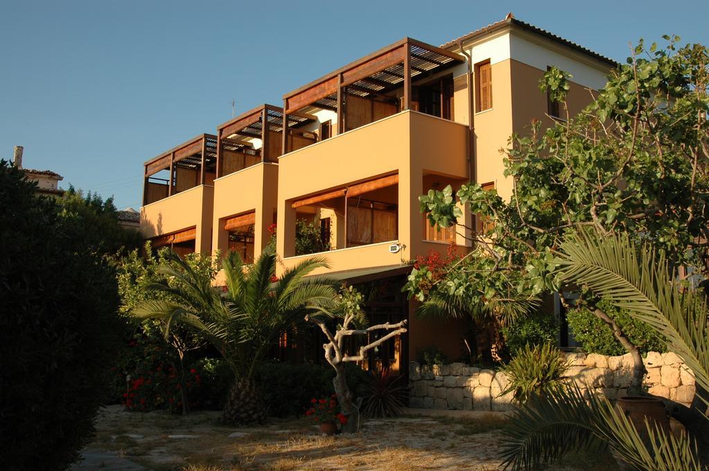 Rastoni Hotel Aegina Exterior foto